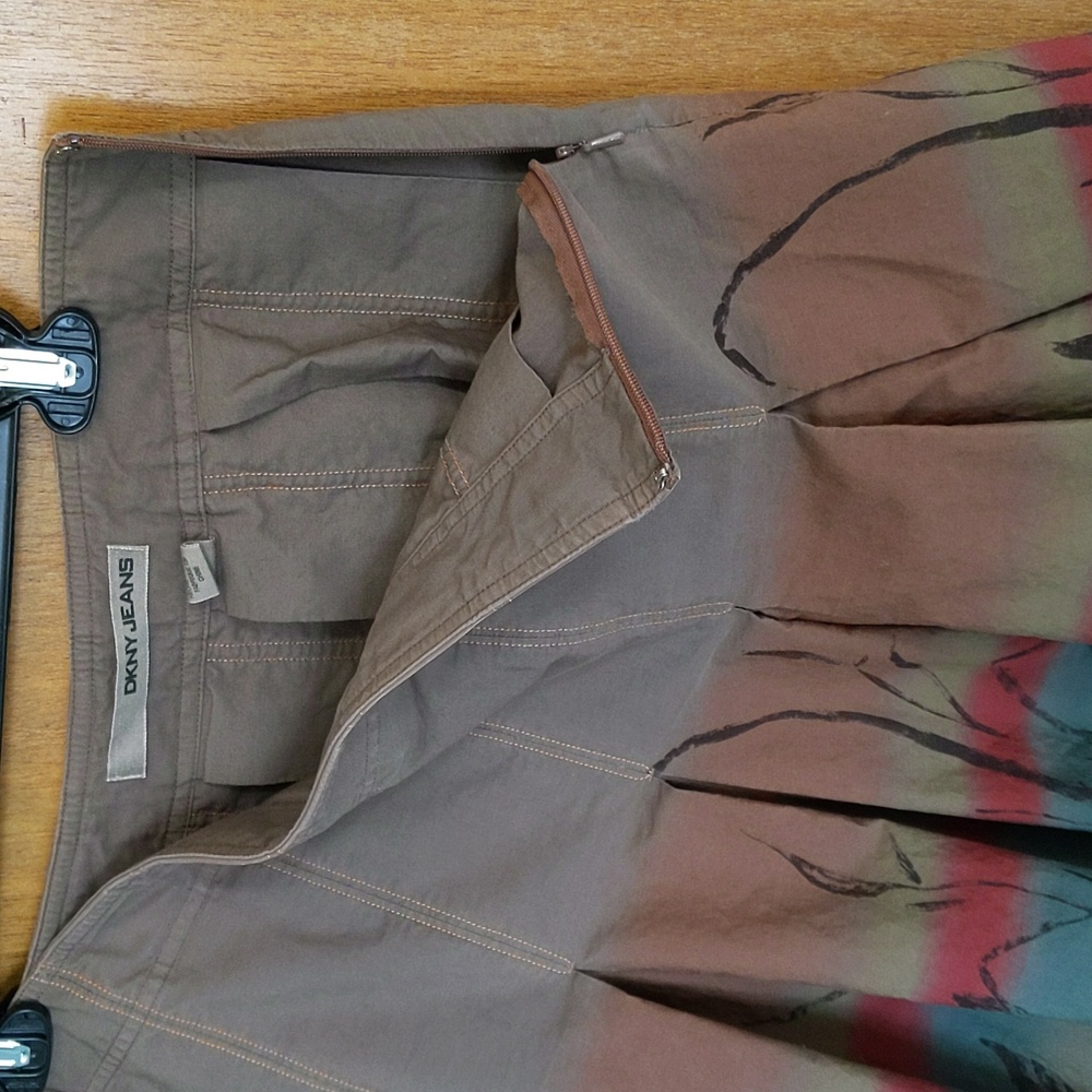 DKNY women's skirt size 6 - Picture 5 of 8